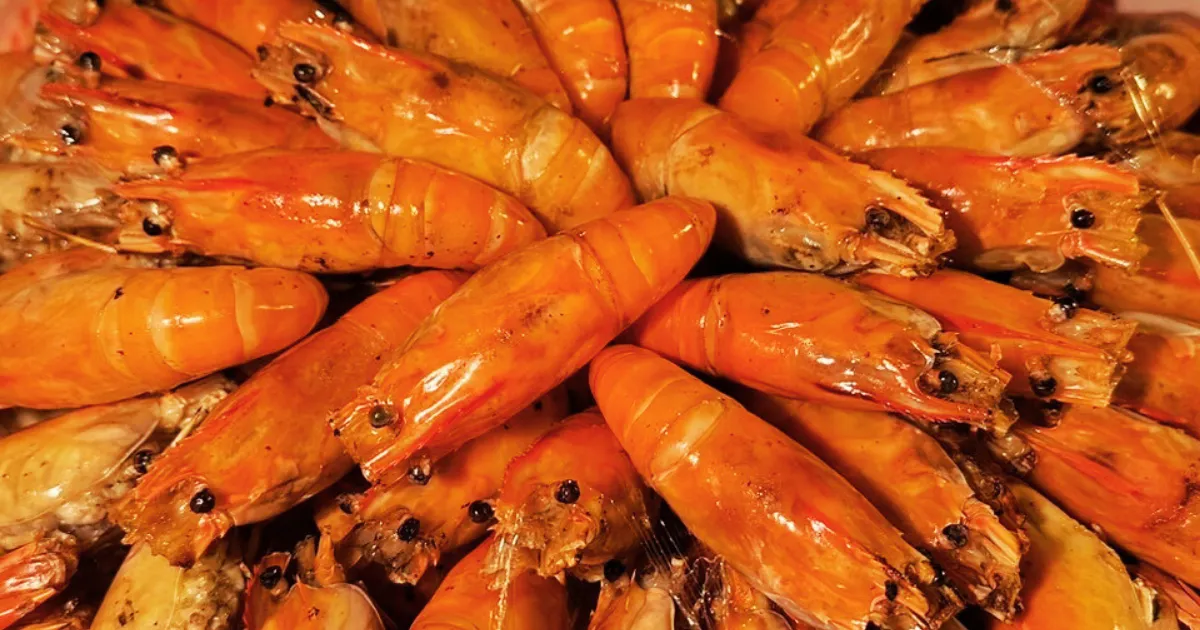 กุ้งแม่น้ำย่างสุดอร่อยบนเรือดินเนอร์บางกอกเจ้าพระยา ครูซ